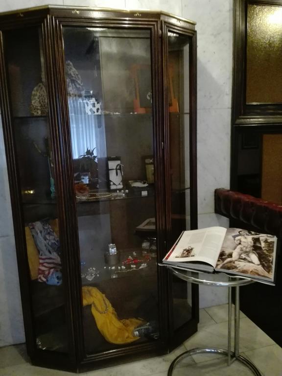 Monclus Hotel Паленсия Екстериор снимка